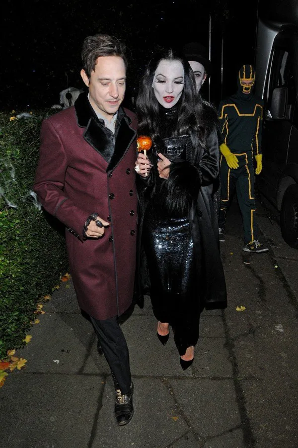 Jamie-Kate-dressed-Gomez-Morticia-Adams-star-studded