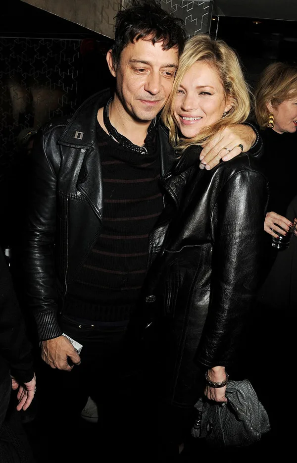 Jamie-Kate-looked-rocker-chic-matching-black-outfits