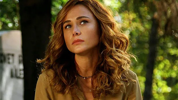 burcin-terzioglu-samimi-aciklamalarda-bulundu--5367657