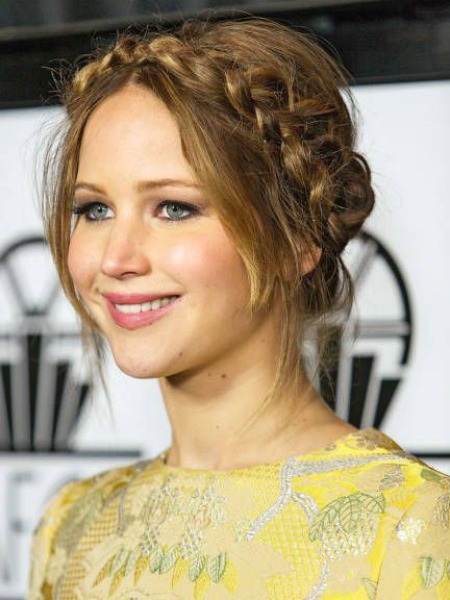 EN BEĞENİLEN ÖRGÜLÜ TOPUZ MODELLERİ