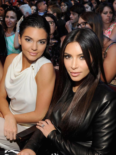 SİZCE EN GÜZEL KARDASHIAN HANGİSİ?