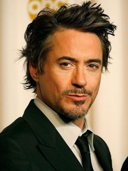 HANGİ BURCUN ERKEĞİ DAHA ÇEKİCİ?