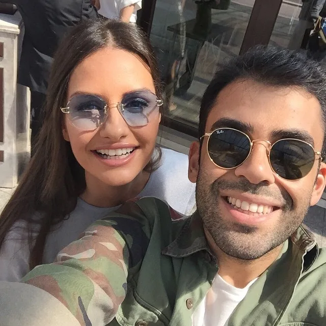 11250248_1443273515985564_1363199920_n