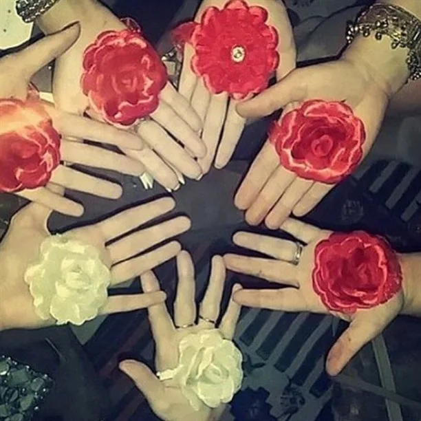 merve-bolugu-001245WV