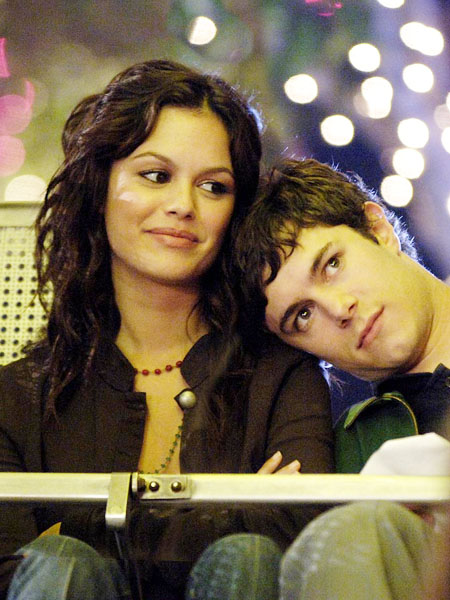 TANIŞMADIĞINIZ BİR ERKEĞİ TAVLAMANIN 10 YOLU