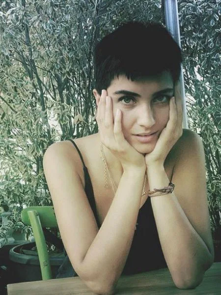 tuba büyüküstün saç modelleri