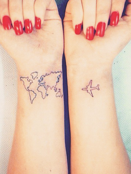 BİLEZİKTEN DAHA ŞIK DURAN 60 BİLEK İÇİ DÖVMESİ