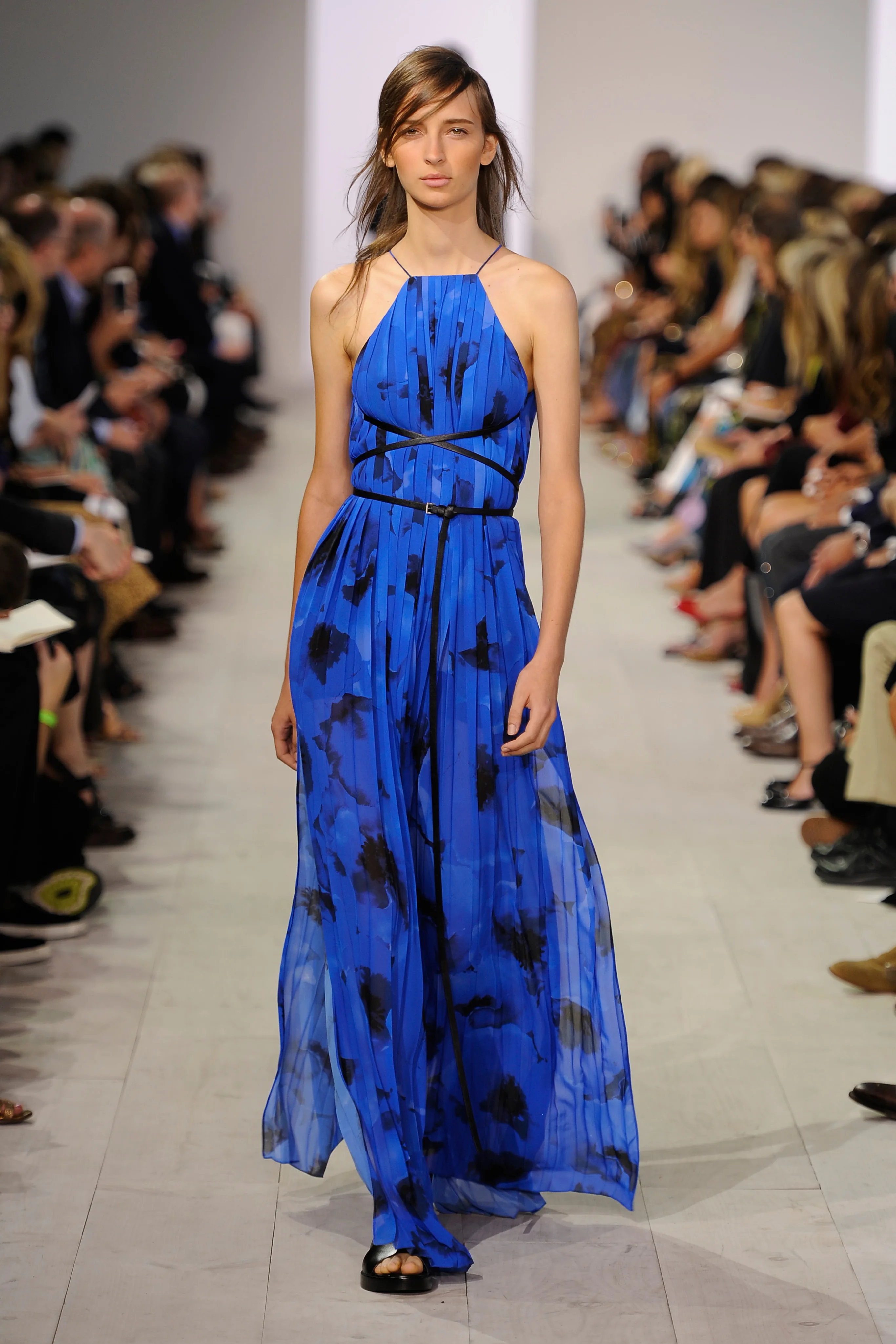 MK_SP16_RNWY_FV_A_LOOKS_19