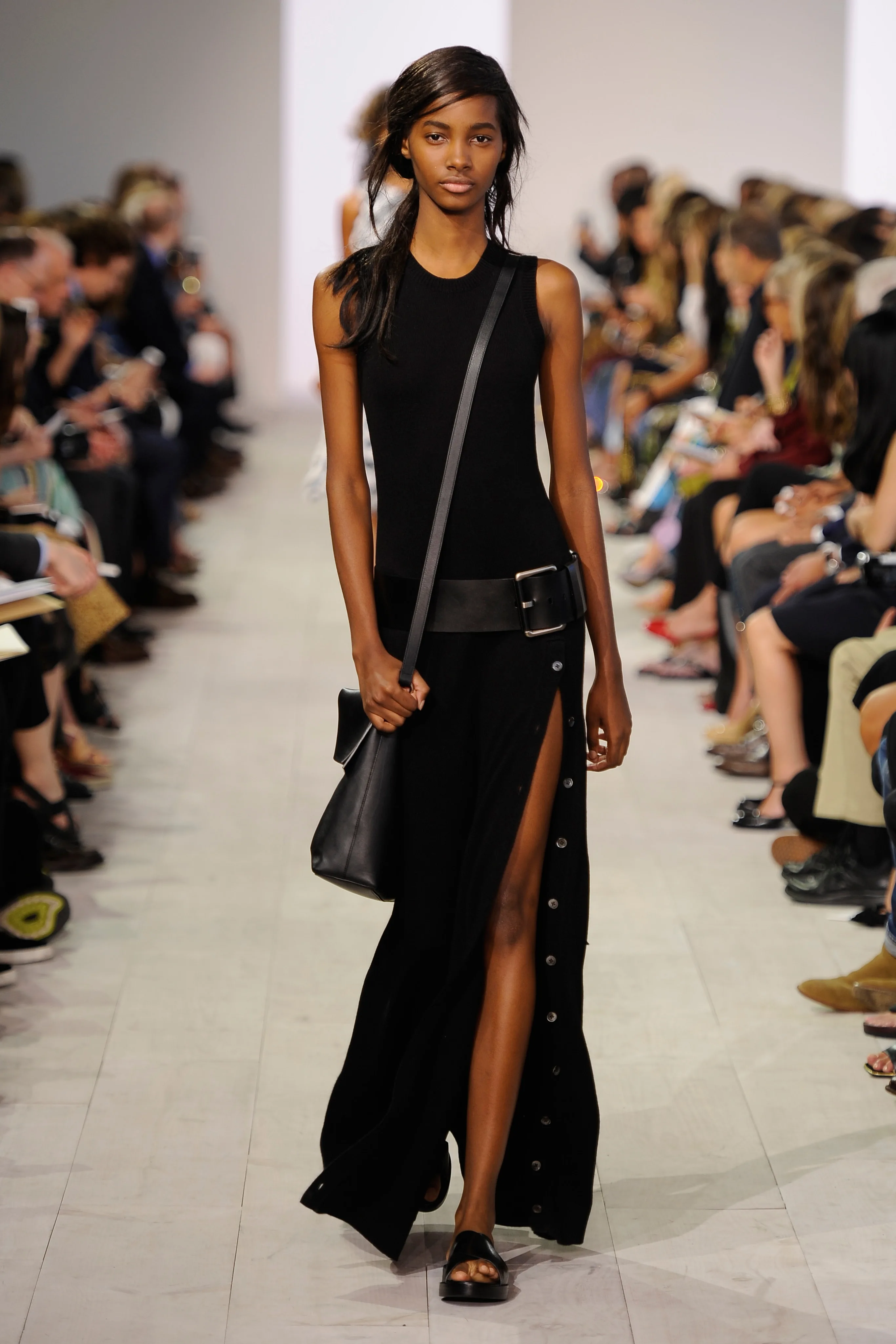 MK_SP16_RNWY_FV_A_LOOKS_25