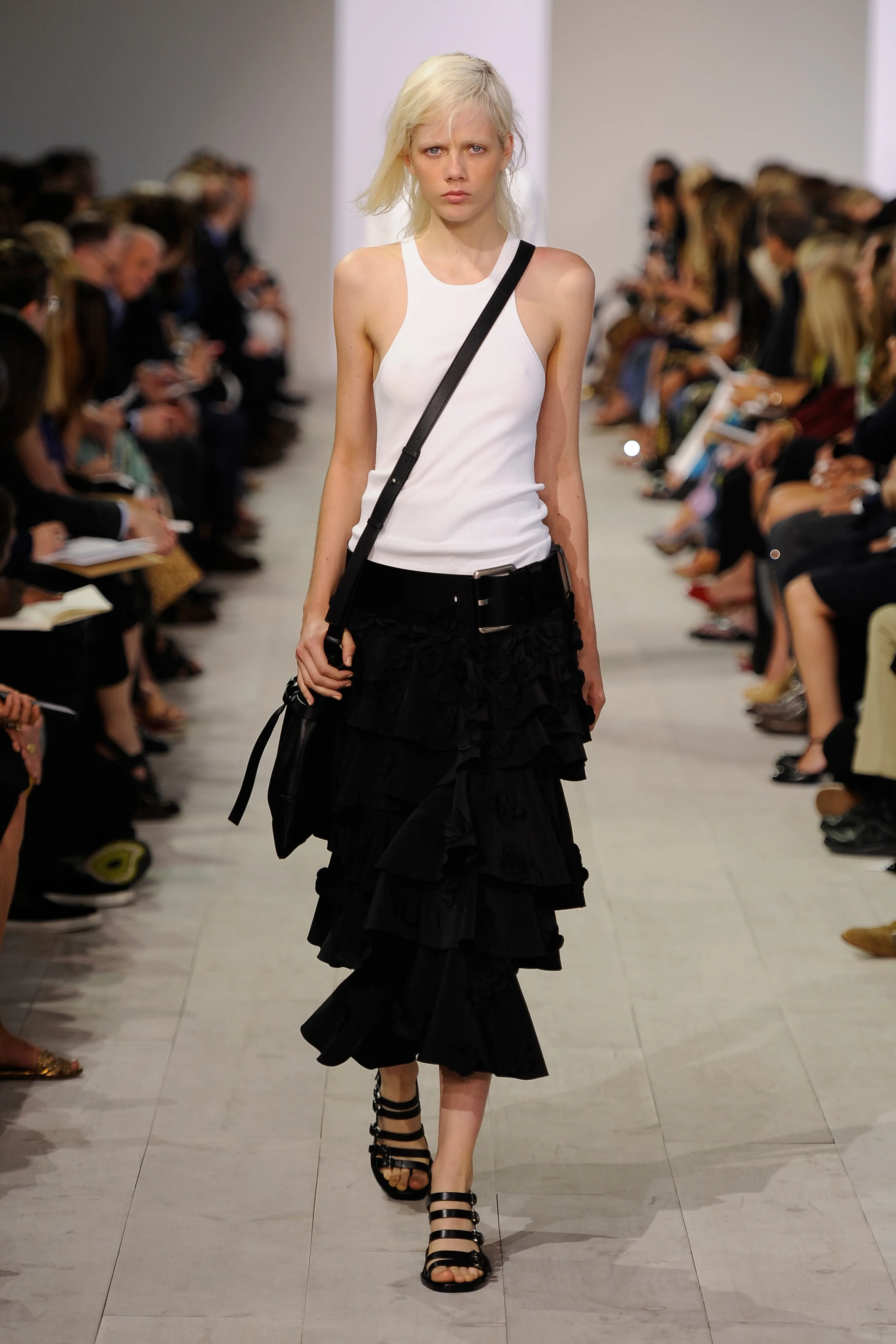 MK_SP16_RNWY_FV_A_LOOKS_27