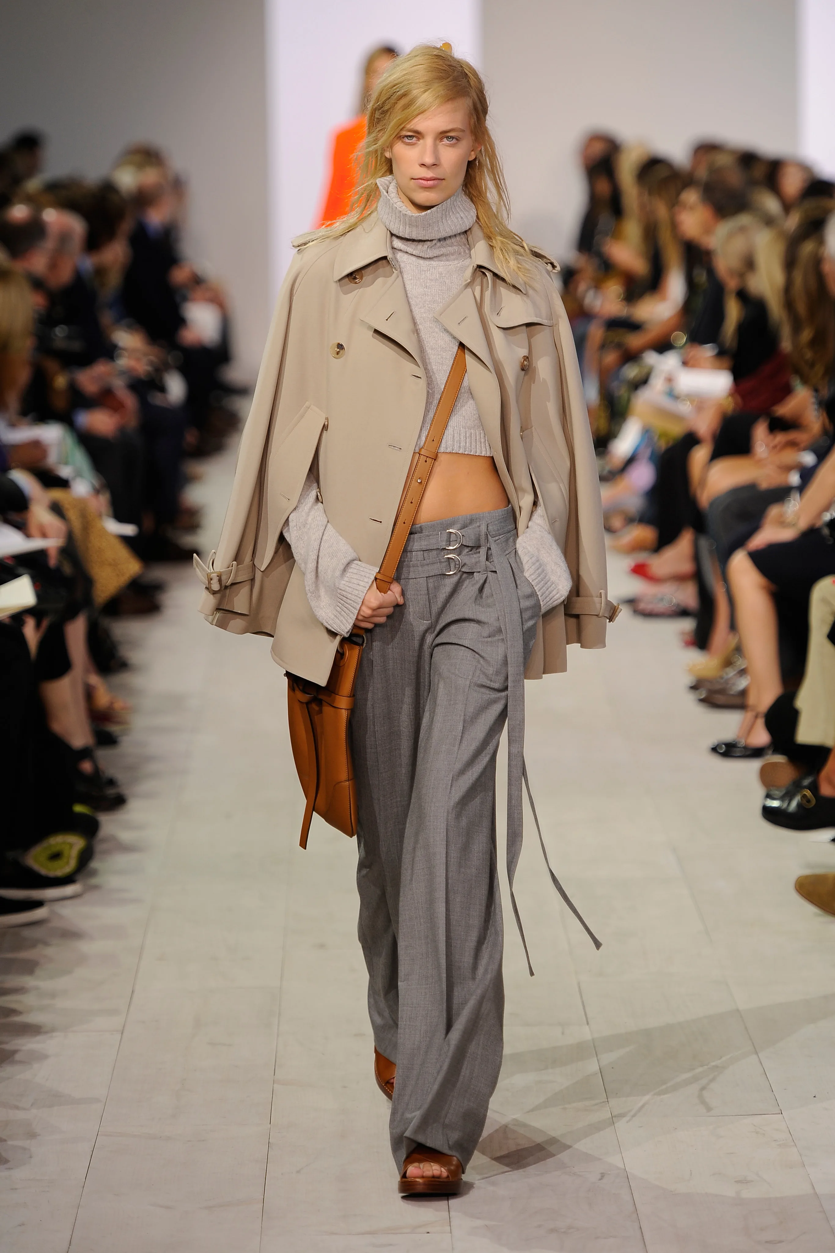 MK_SP16_RNWY_FV_A_LOOKS_37