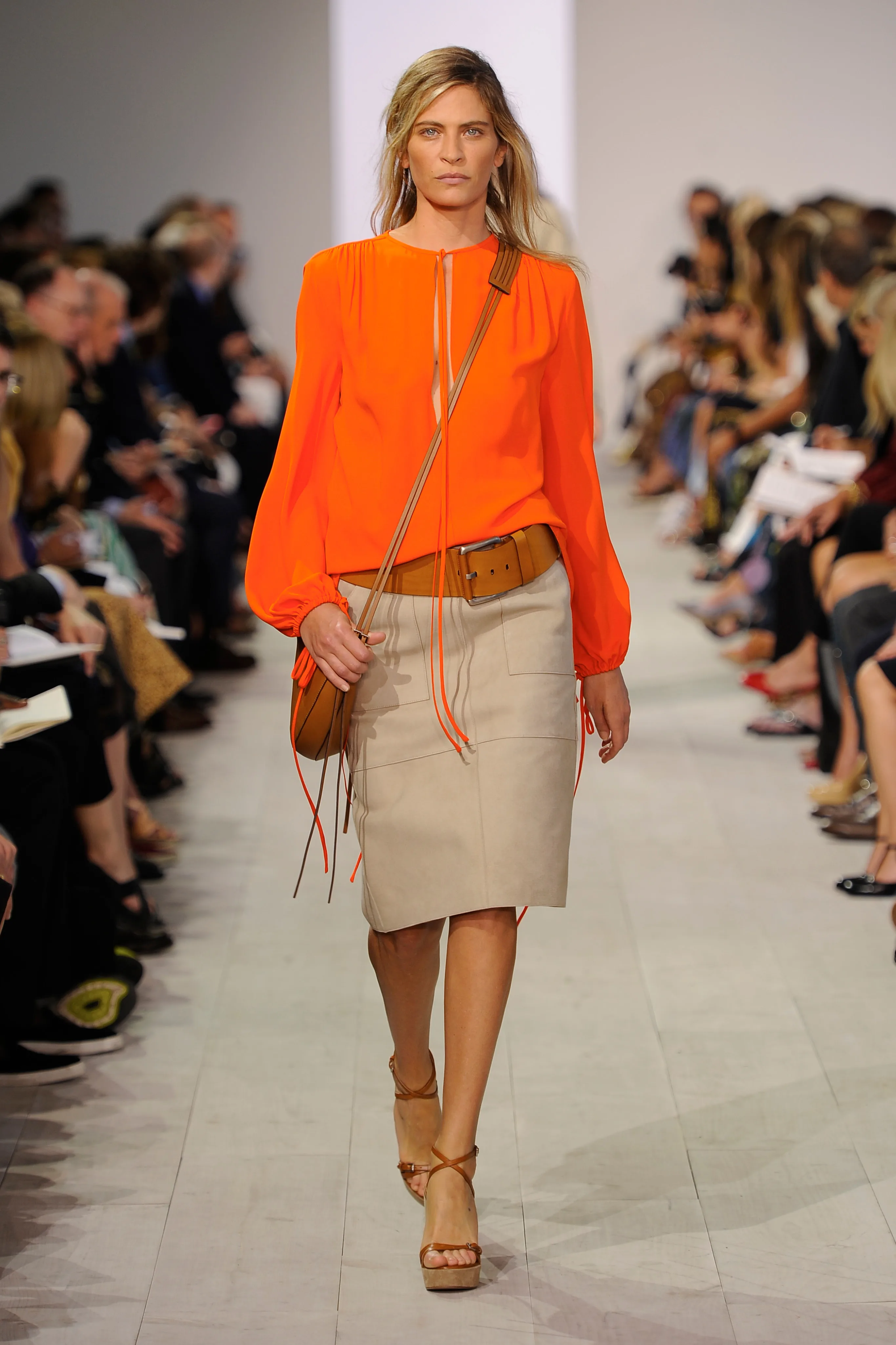 MK_SP16_RNWY_FV_A_LOOKS_38