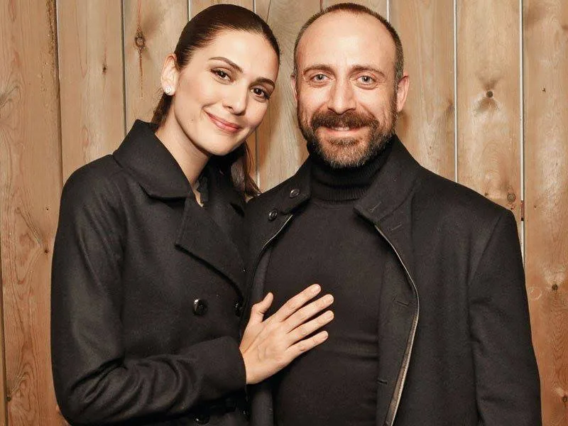 bergüzar-korel-halit-ergenç-birlikte-