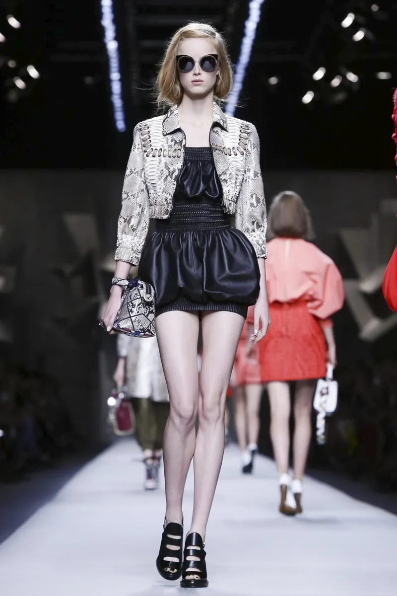 Fendi Fahions Show Ready to Wear Collection Spring Summer 2016 in Milan
