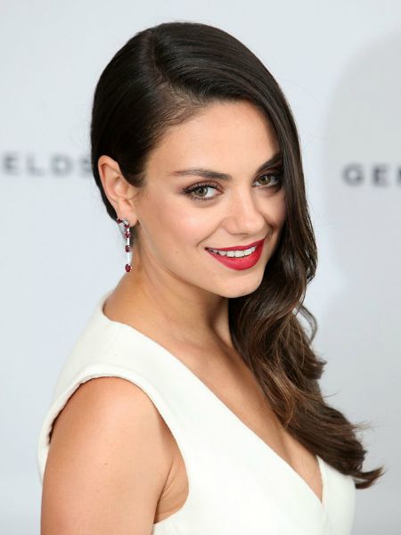 EN İYİ 29 YANDAN AYRILMIŞ DALGALI SAÇ MODELİ