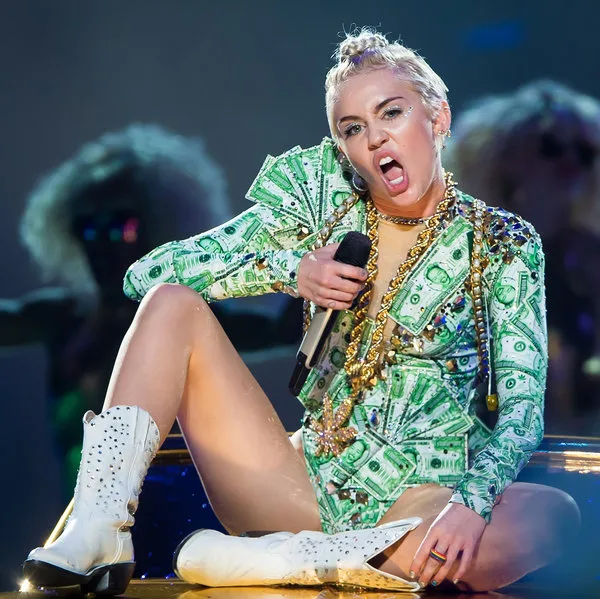 PHILADELPHIA, PA - AUGUST 02: Miley Cyrus performs at Wells Fargo Center on August 2, 2014 in Philadelphia, Pennsylvania. (Photo by Gilbert Carrasquillo/Getty Images)