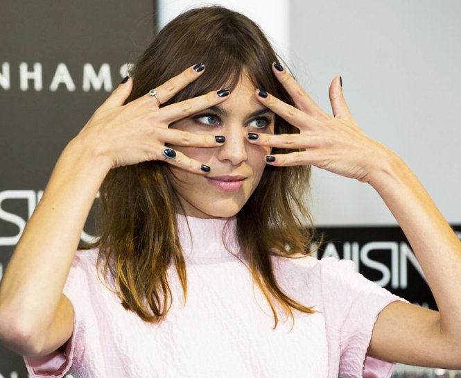 BU SONBAHARDA DENEMENİZ GEREKEN 10 OJE RENGİ