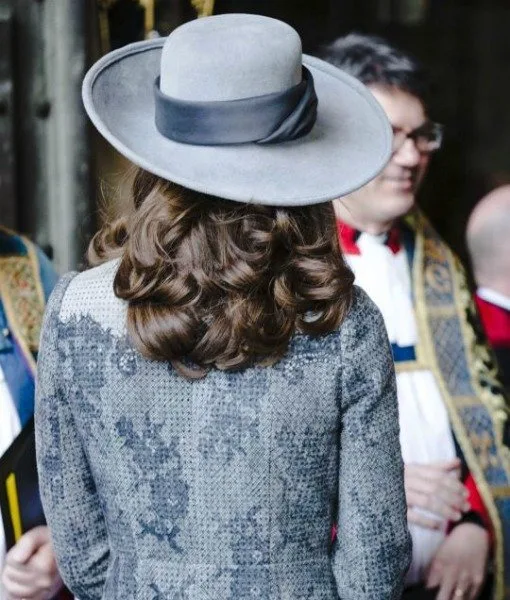 UZUN SAÇLI KADINLAR İÇİN ŞAPKA ÖNERİLERİ 6