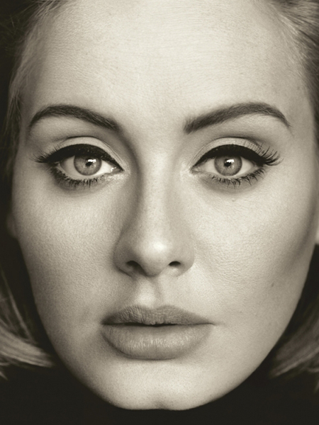 ADELE YENİ PARÇASI HELLO’YU YAYINLADI!