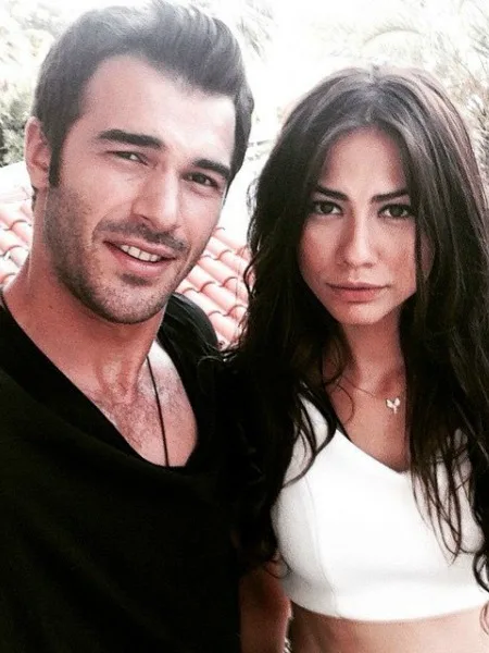 ekranların en yakışan çifti, çilek kokusu demet özdemir