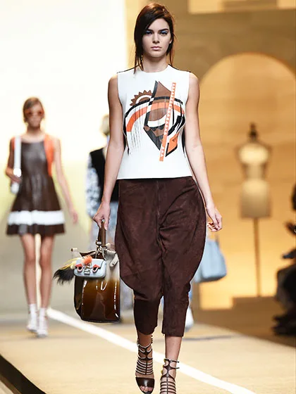 kendall-jenner-fendi-spring-2015