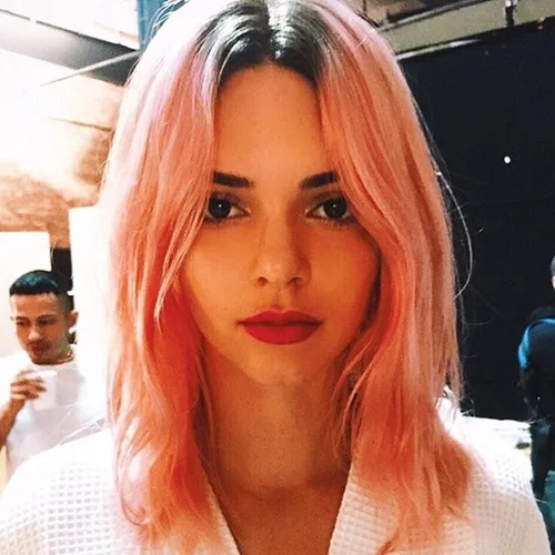 kendall-jenner-pink-hair