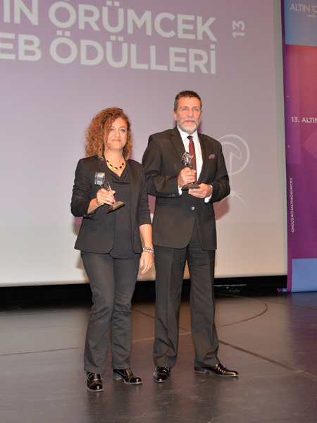 13.ALTIN ÖRÜMCEK GECESİNDE  GÜLAYLAR GROUP’A “ÇİFTE ÖDÜL”