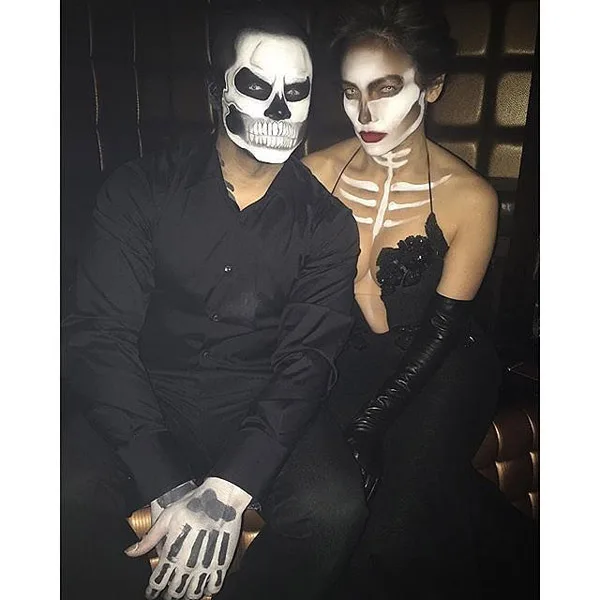 Jennifer-Lopez-Casper-Smart-Skeletons