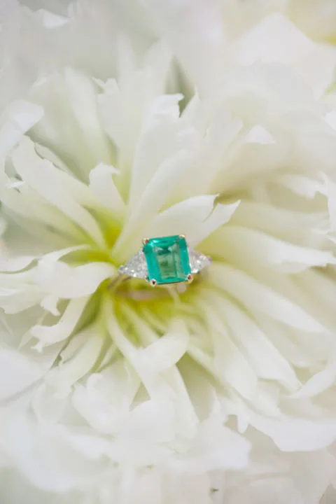 hbz-stylemepretty-emerald-rings-01