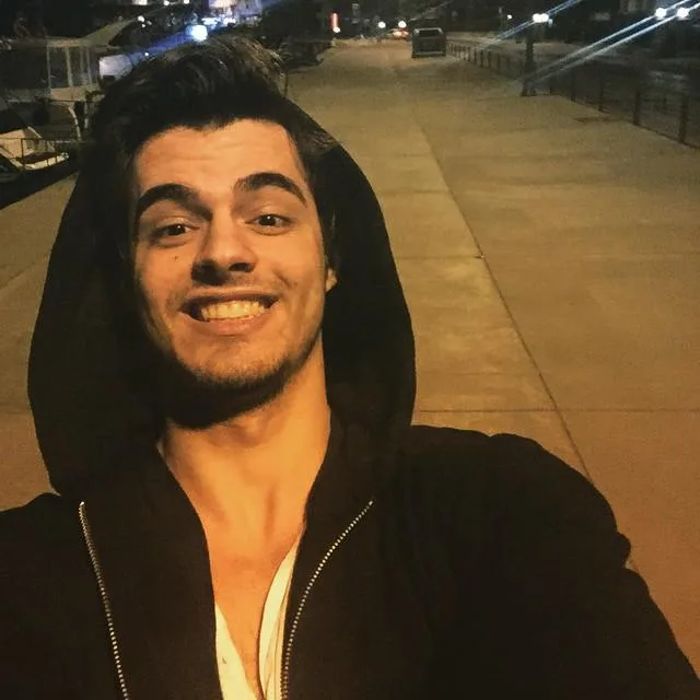 10513702_1635664919996287_1517553070_n