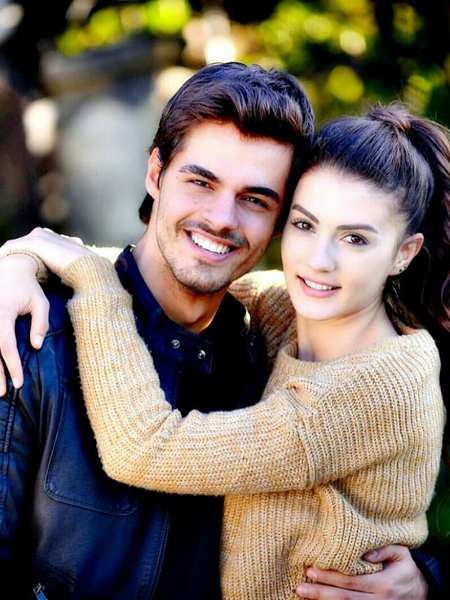 2015’E DAMGASINI VURAN 6 ÖPÜŞME SAHNESİ