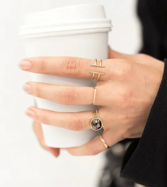 COOL VE ZARİF YÜZÜK MODELLERİ 45