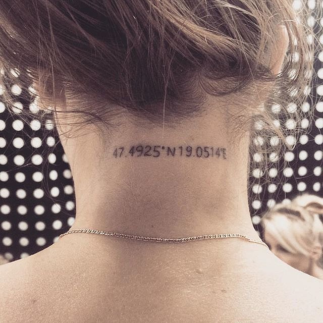 EN SEKSİ 25 KÜÇÜK ENSE DÖVMESİ (3)