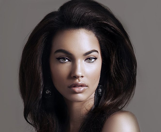 ESMER TENLİLER İÇİN YILBAŞI MAKYAJI ÖNERİLERİ