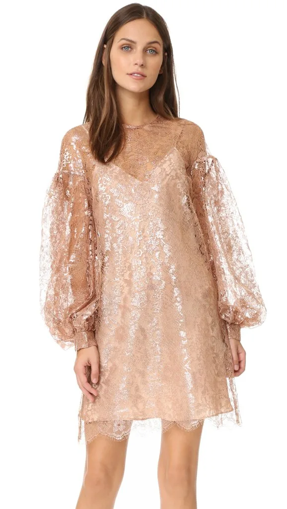 KIŞ DÜĞÜNLERİ İÇİN SICAK VE ELEGAN 14 ELBİSE (7)