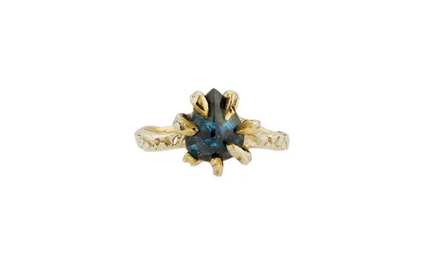 Lauren-Wolf-Sapphire-Claw-1250