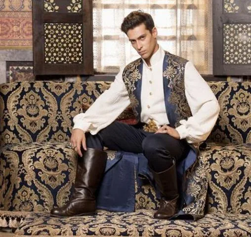 Muhteşem-Yüzyıl-Kösem-Sultan-1.-Ahmet-Ekin-Koç- ekranın yakışıklıları