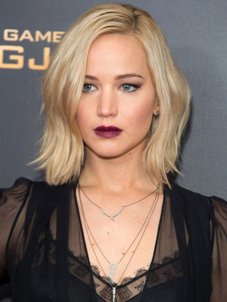 ÜNLÜLERİN EN ÇOK SEVİLEN SAÇ KESİMLERİ