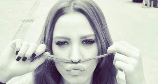 ÜNLÜ İSİMLERİ 2016 YILINDA NELER BEKLİYOR (1)