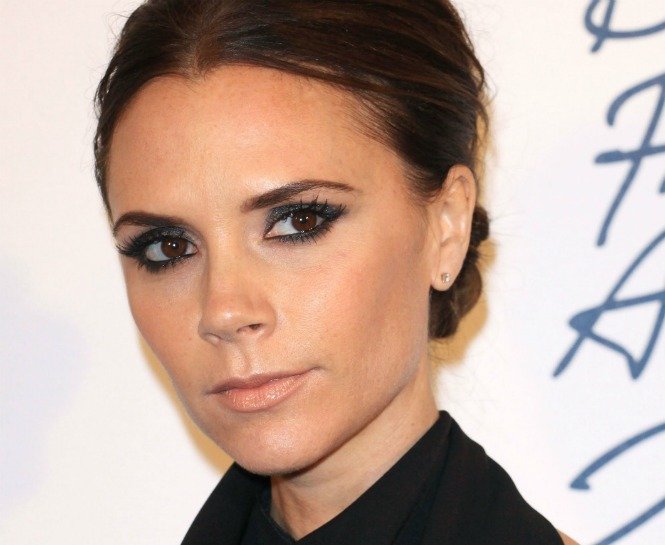 ÜNLÜLERİN EN PAHALI CİLT BAKIM SIRLARI