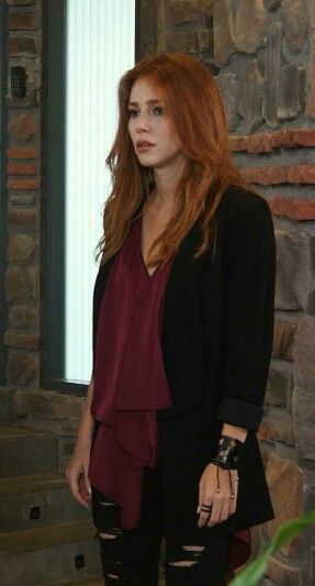 21 ADIMDA KİRALIK AŞK DEFNE KARAKTERİNİN STİLİNİ YAKALAYIN (11)