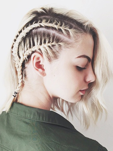 KISA SAÇLARDA MUHTEŞEM DURAN 8 ÖRGÜ MODELİ