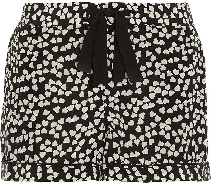 SEVGİLİLER GÜNÜ'NÜ EVDE GEÇİRECEKLER İÇİN 18 SEKSİ PARÇA (4)