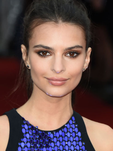 ETKİLEYİCİ DUMANLI GÖZ MAKYAJI İÇİN 5 TEKNİK