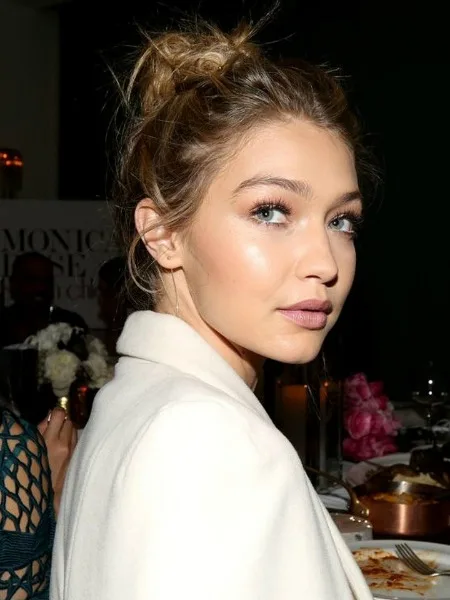 tepede küçük bir topuz için en muhteşem modeller re