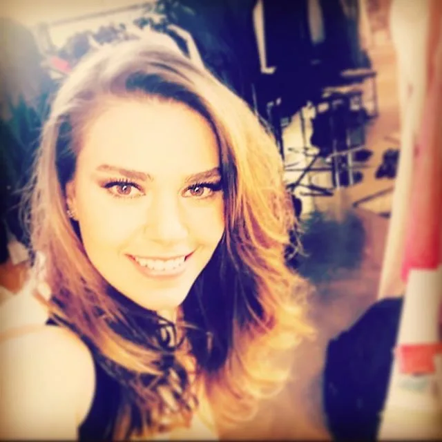 ASLI ENVER'İN INSTAGRAM'INI KARIŞTIRDIK (4)