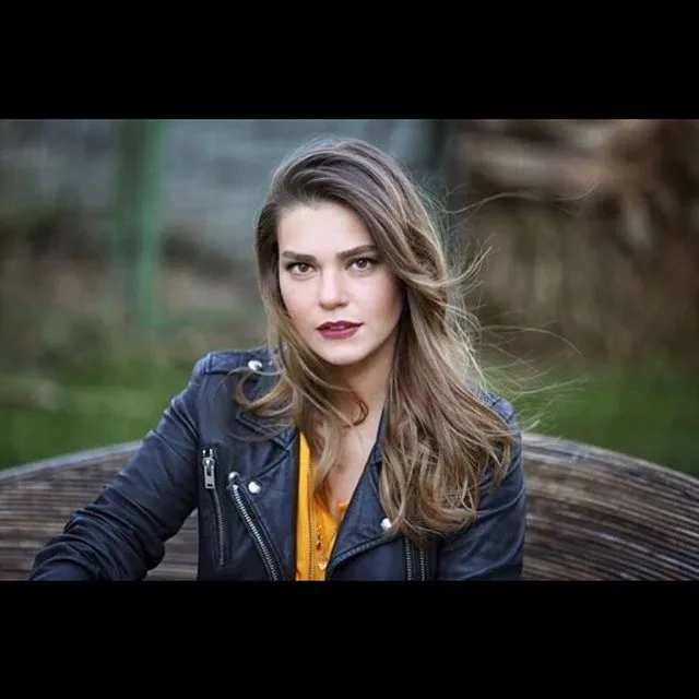 ASLI ENVER'İN INSTAGRAM'INI KARIŞTIRDIK (8)