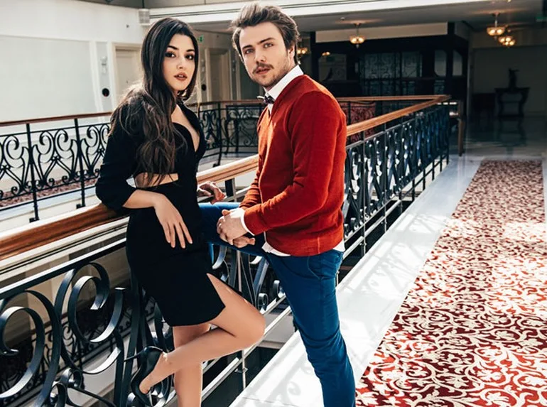 HANDE ERÇEL VE TOLGA SARITAŞ'TAN SEVGİLİLER GÜNÜ RÖPORTAJI (2)