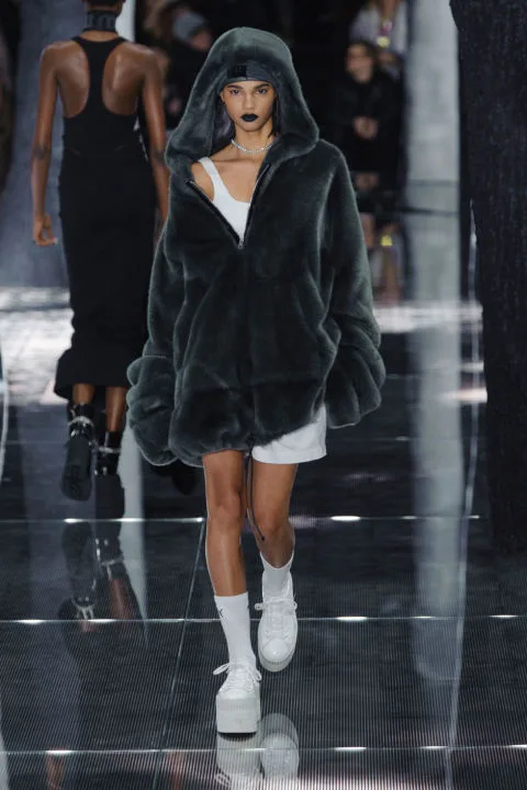 RIHANNA FENTY X PUMA KOLEKSİYONUNU TANITTI (20)