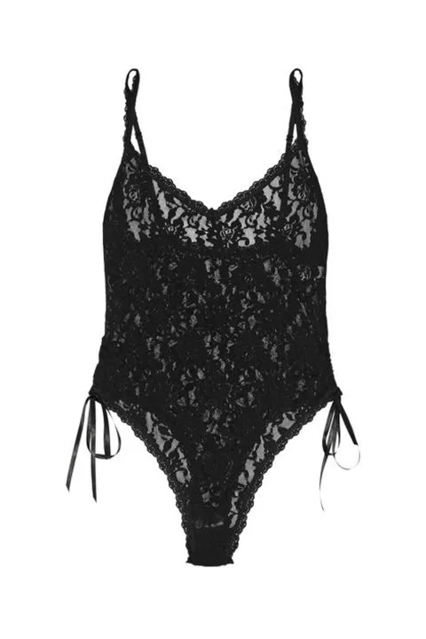 SEVGİLİLER GÜNÜ İÇİN BAŞTAN ÇIKARICI 15 İÇ ÇAMAŞIRI (13)